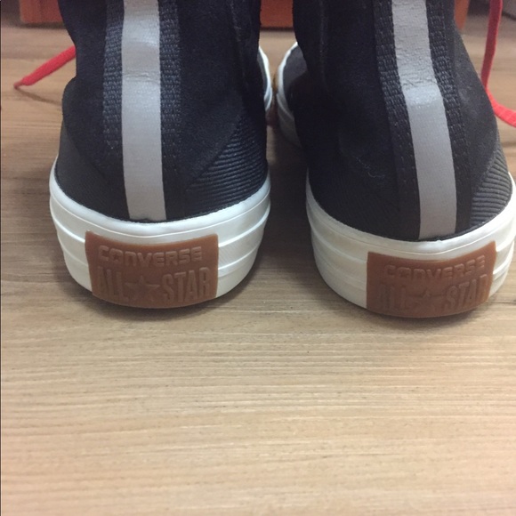 Converse - Picture 2 of 6